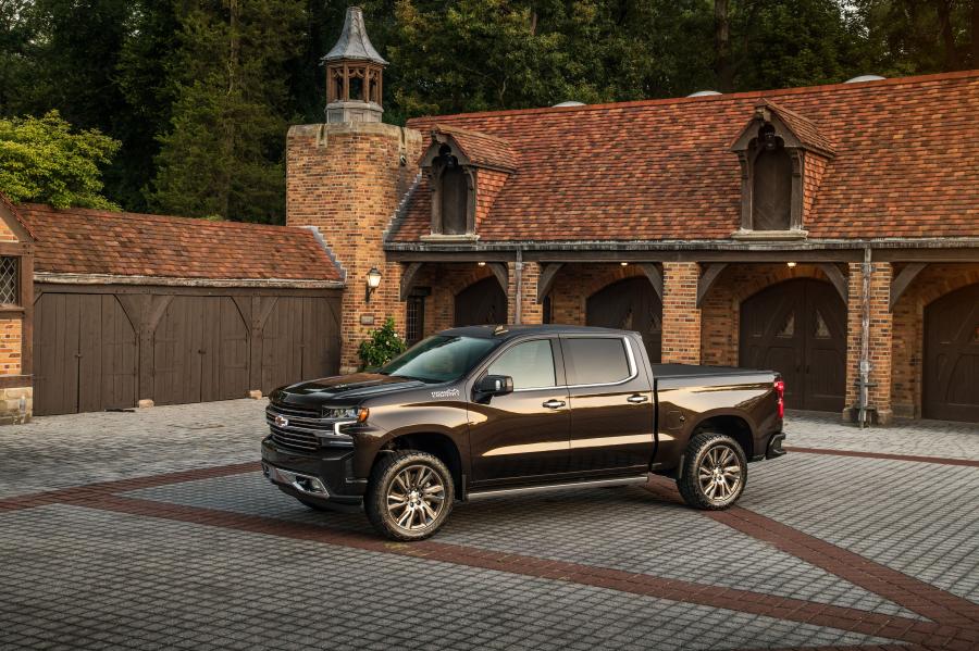  Chevrolet Silverado High Country Concept 2018 года  (фото 1 из 3)